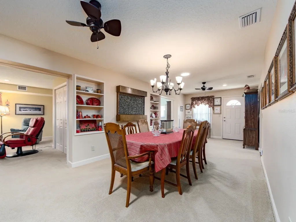 9227 143rd Street Seminole FL 33776