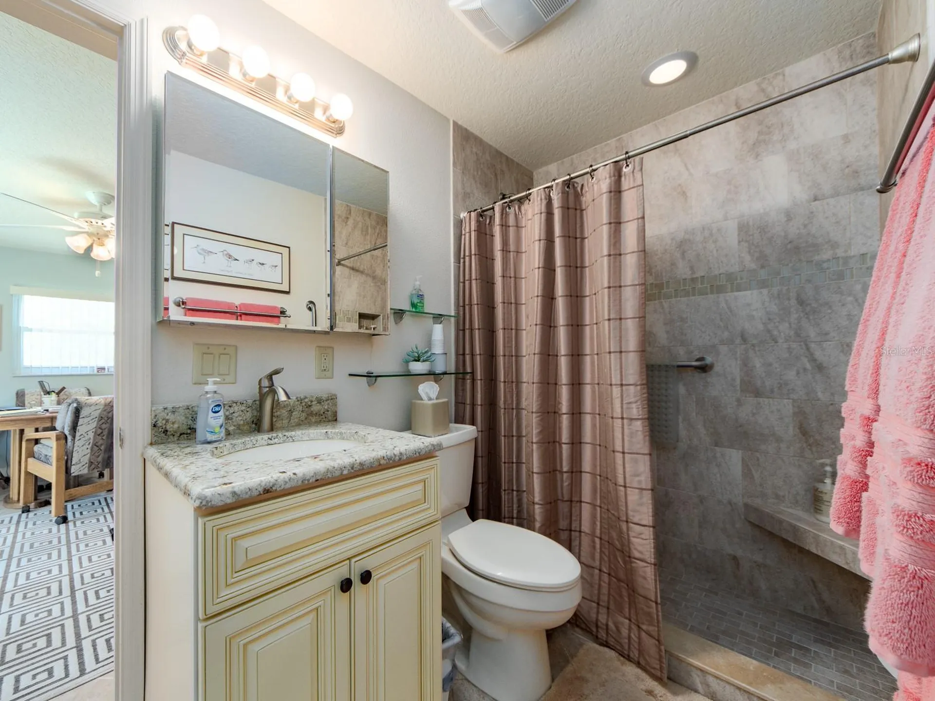 9227 143rd Street Seminole FL 33776