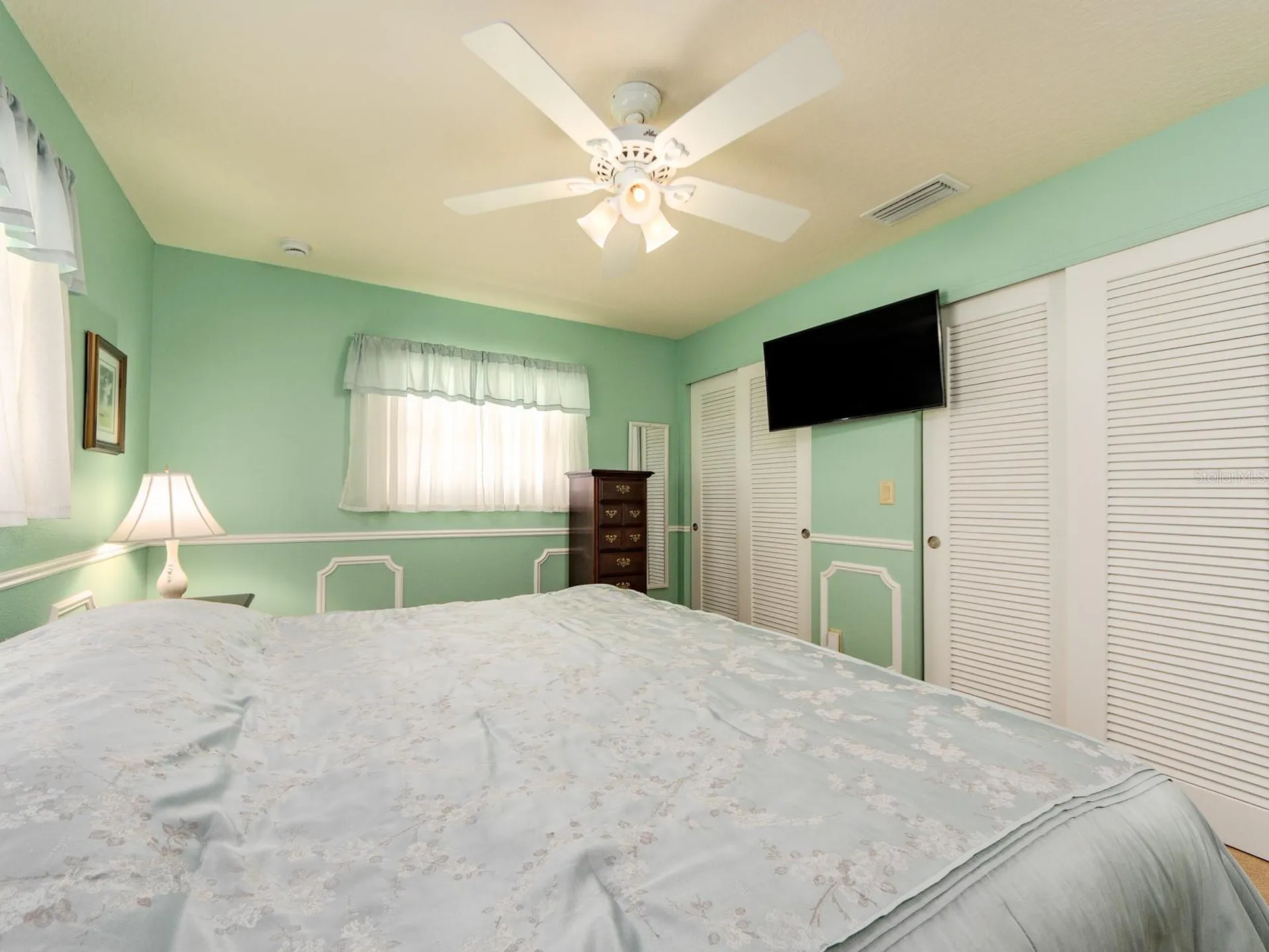 9227 143rd Street Seminole FL 33776