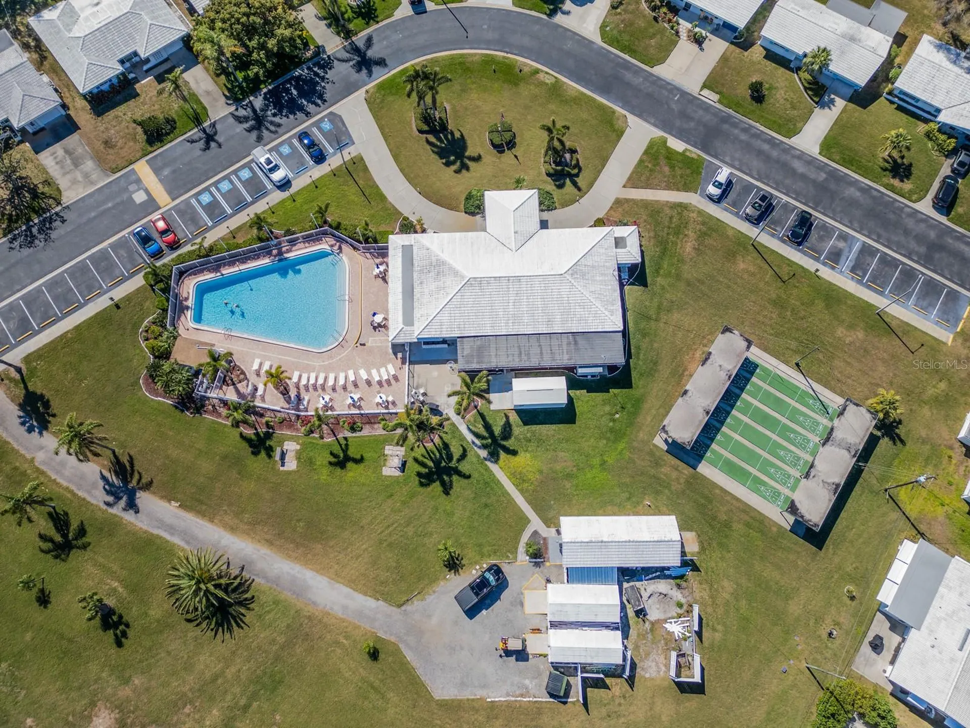 9227 143rd Street Seminole FL 33776