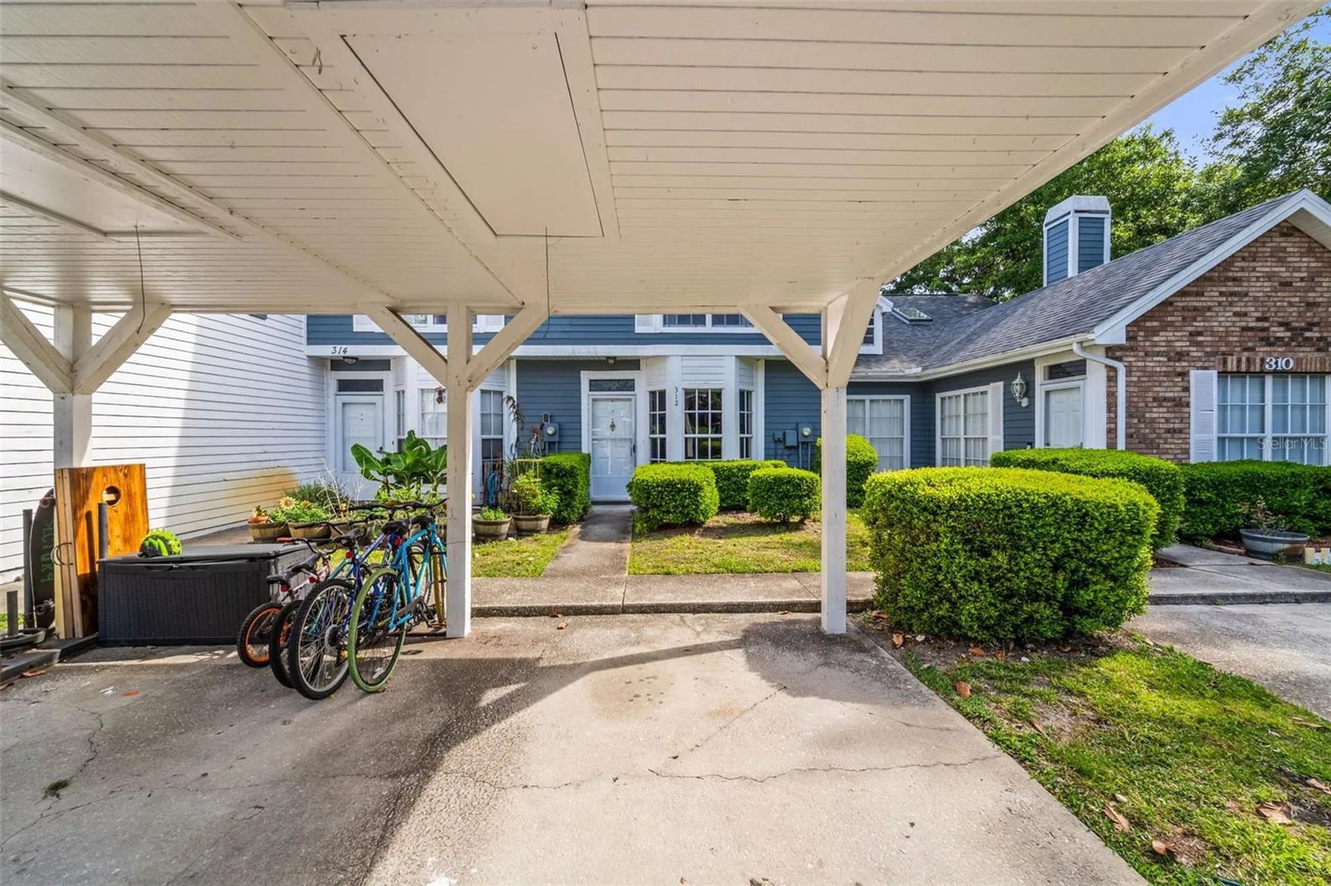 312 Winchester Way Palm Harbor FL 34684
