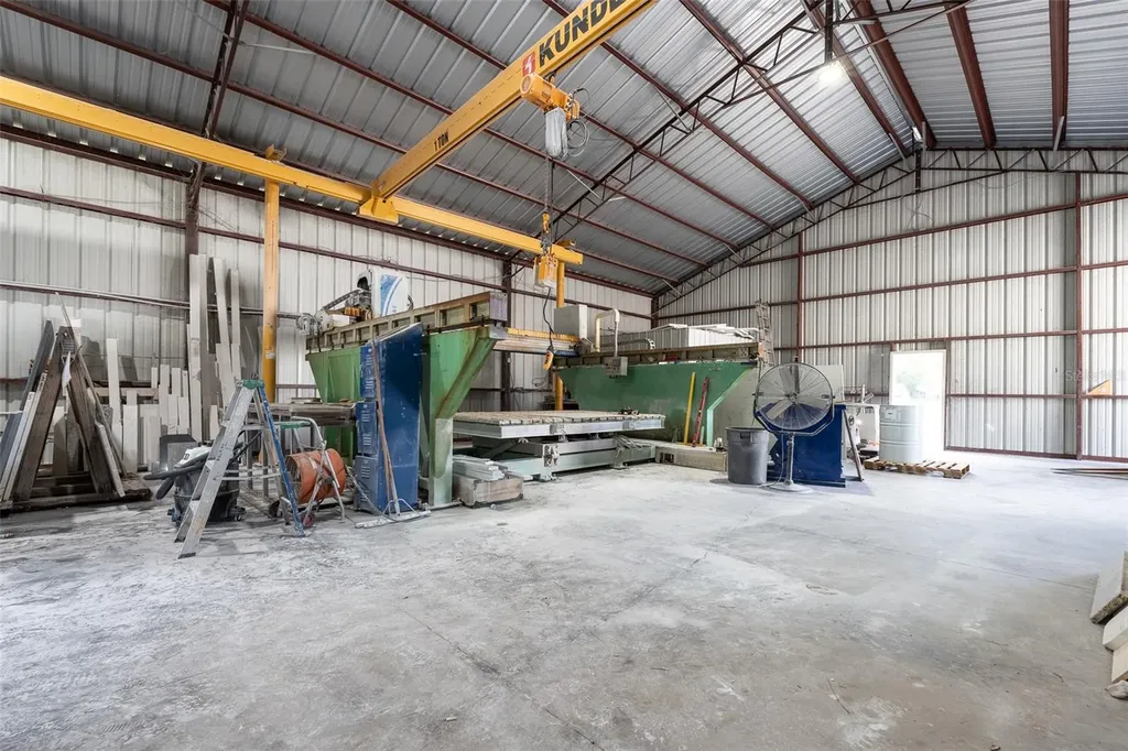 14131 NE Highway 27 Alt Williston FL 32696