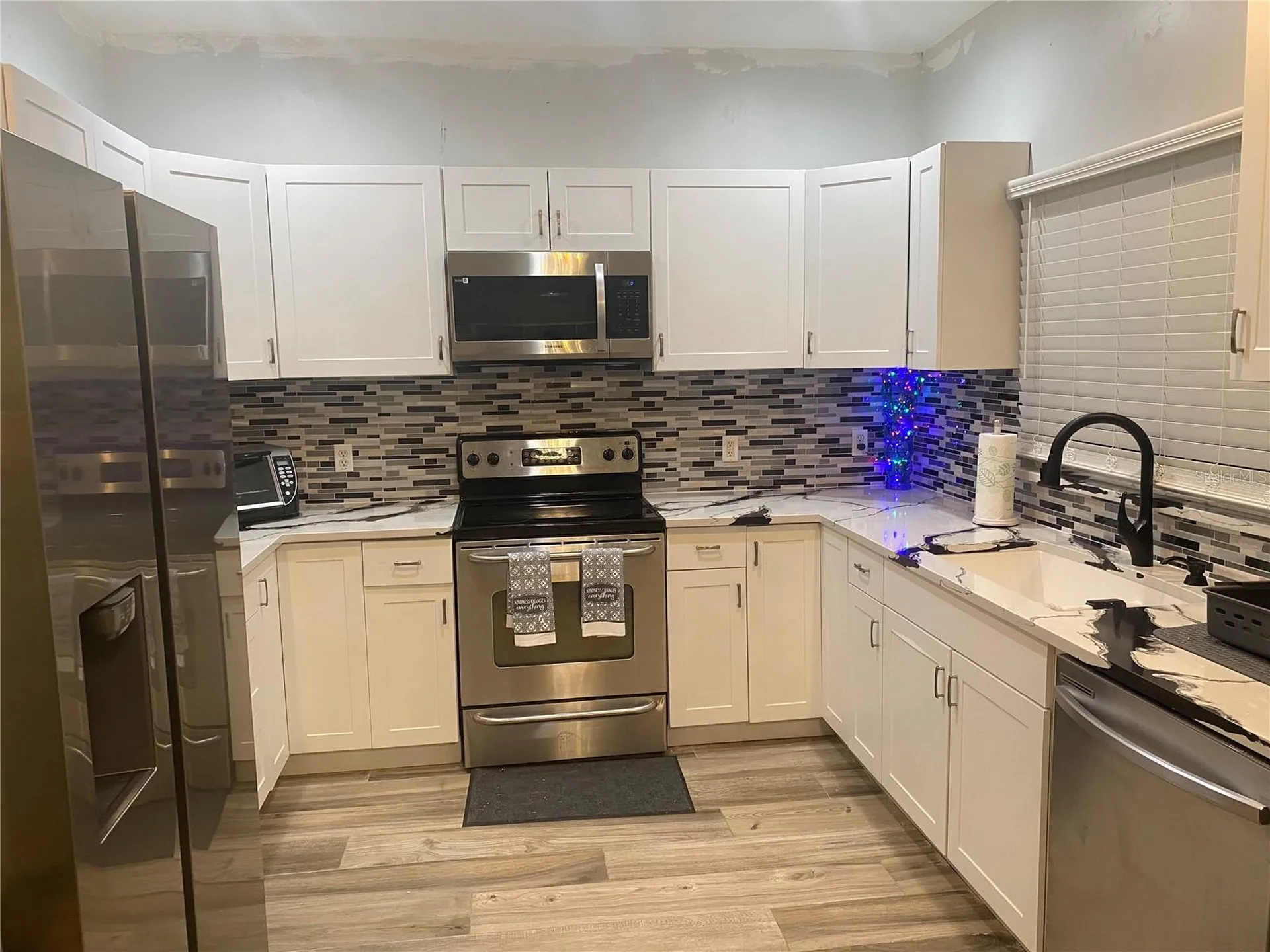 3304 Lisa Lane Naples FL 34109