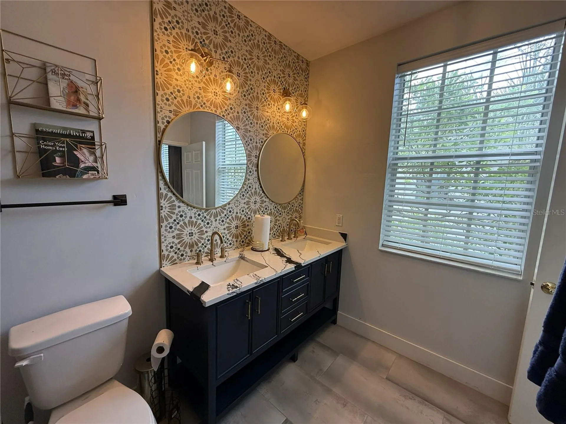 3304 Lisa Lane Naples FL 34109
