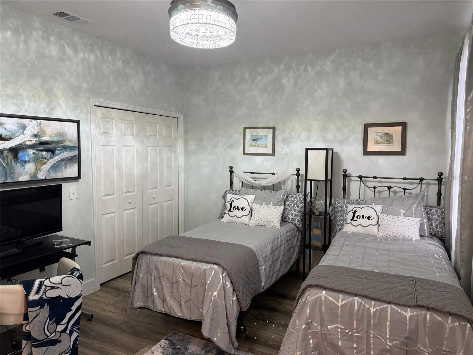 3304 Lisa Lane Naples FL 34109