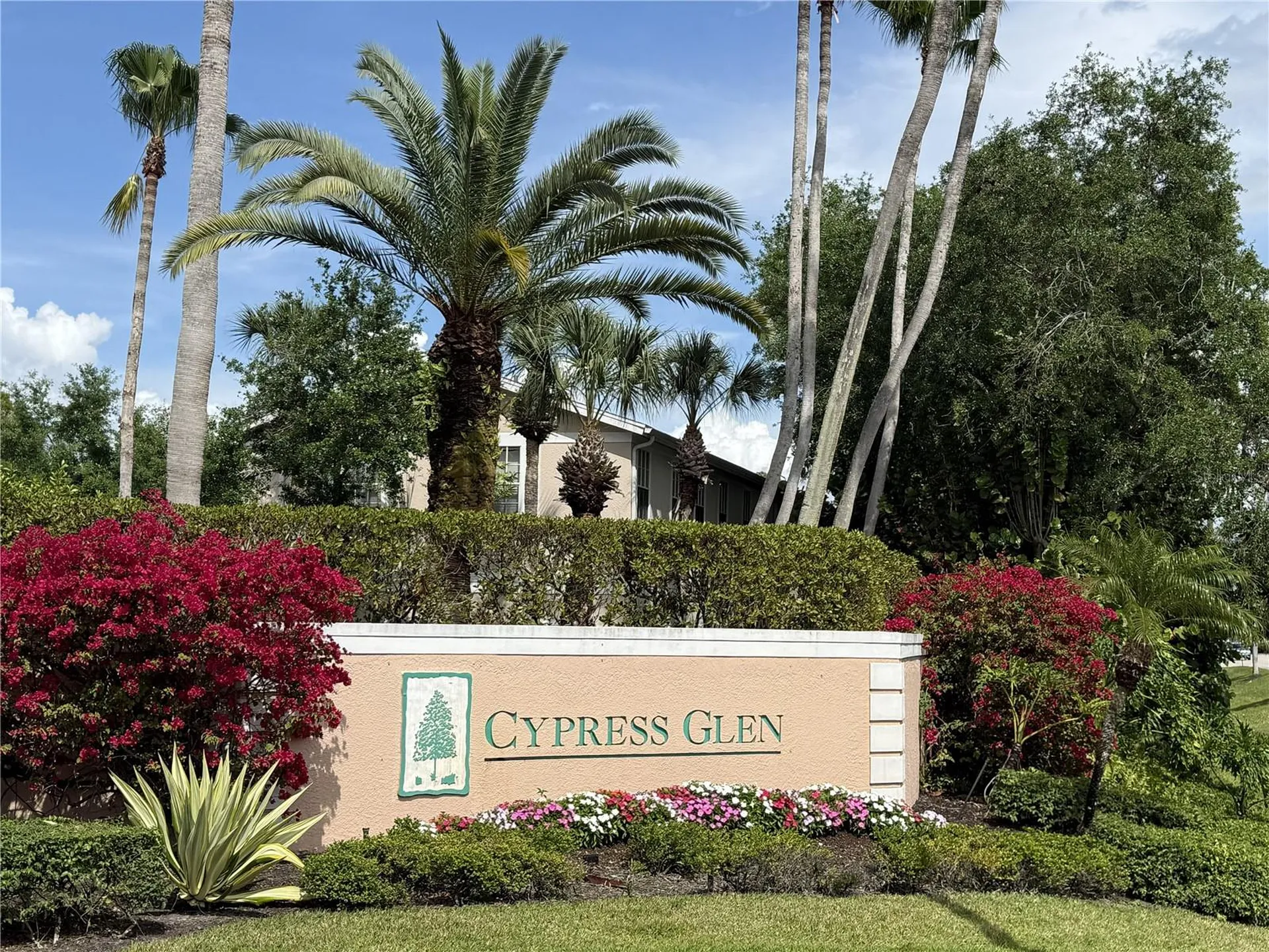 3304 Lisa Lane Naples FL 34109