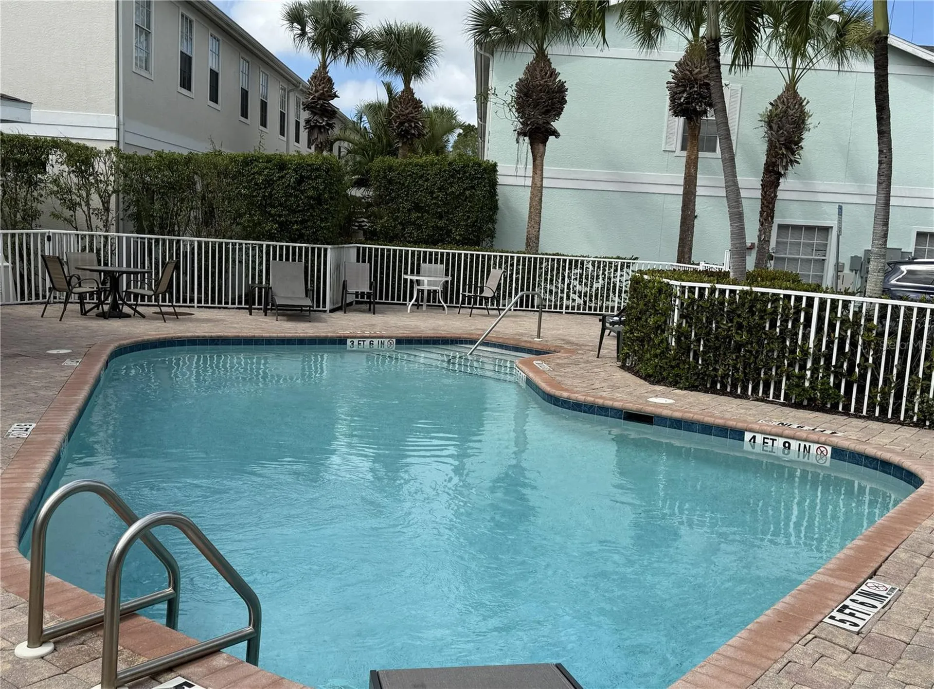 3304 Lisa Lane Naples FL 34109