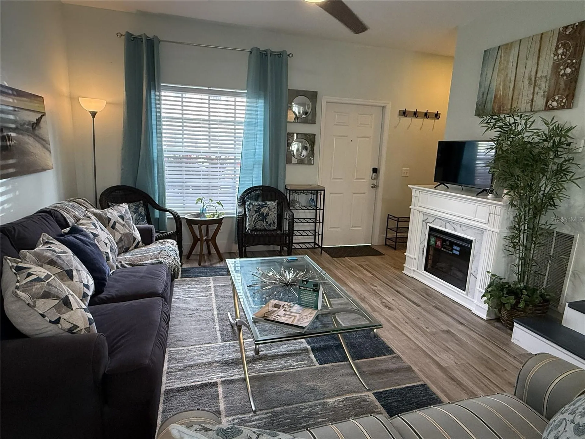 3304 Lisa Lane Naples FL 34109
