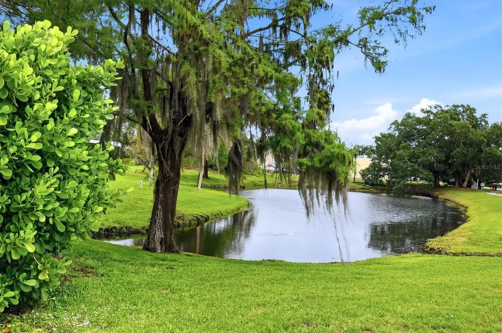 1 Meadow Circle Ellenton FL 34222