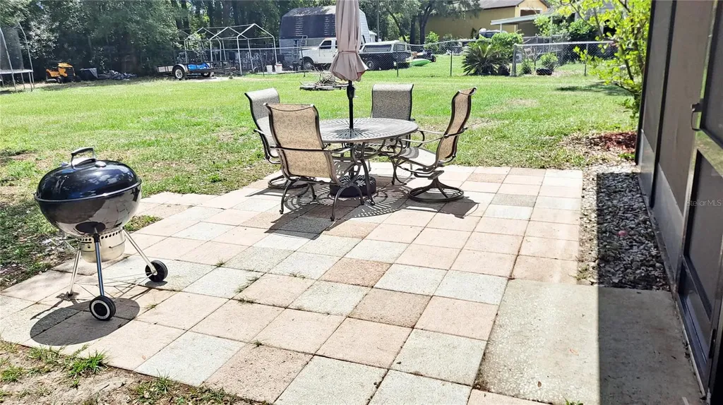 25930 Sackamaxon Drive Sorrento FL 32776