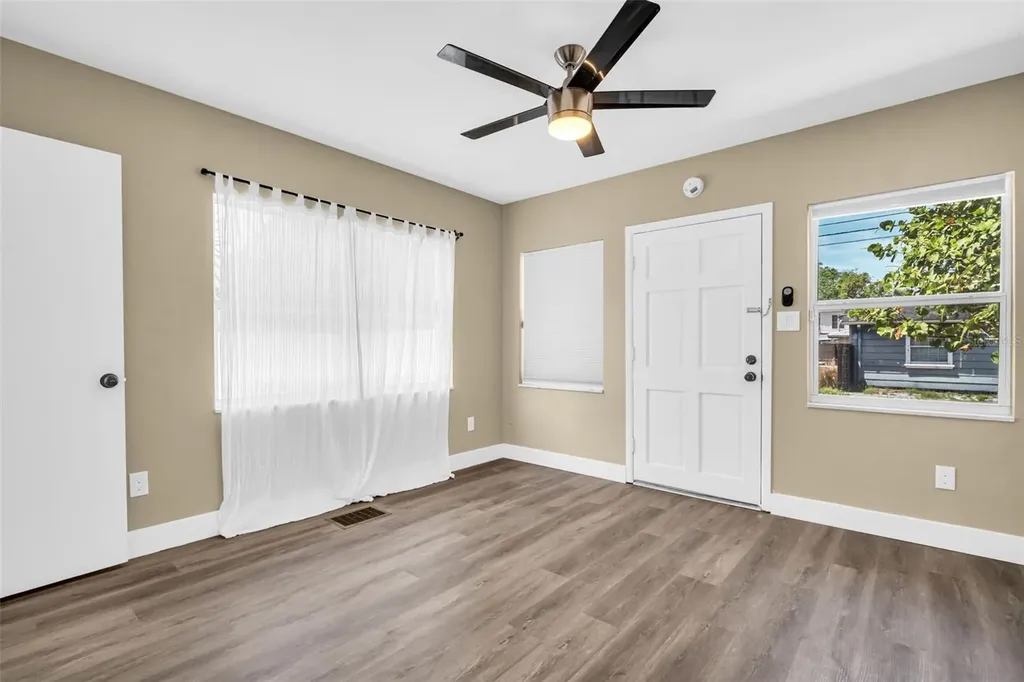 1001 Jasmine Way Clearwater FL 33756