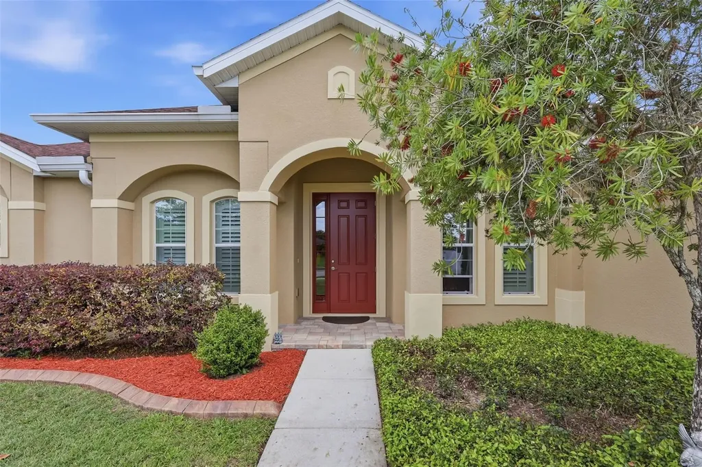 832 Deer Fern Avenue Deland FL 32720