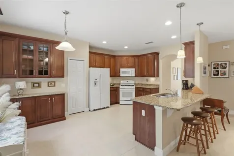 832 Deer Fern Avenue Deland FL 32720