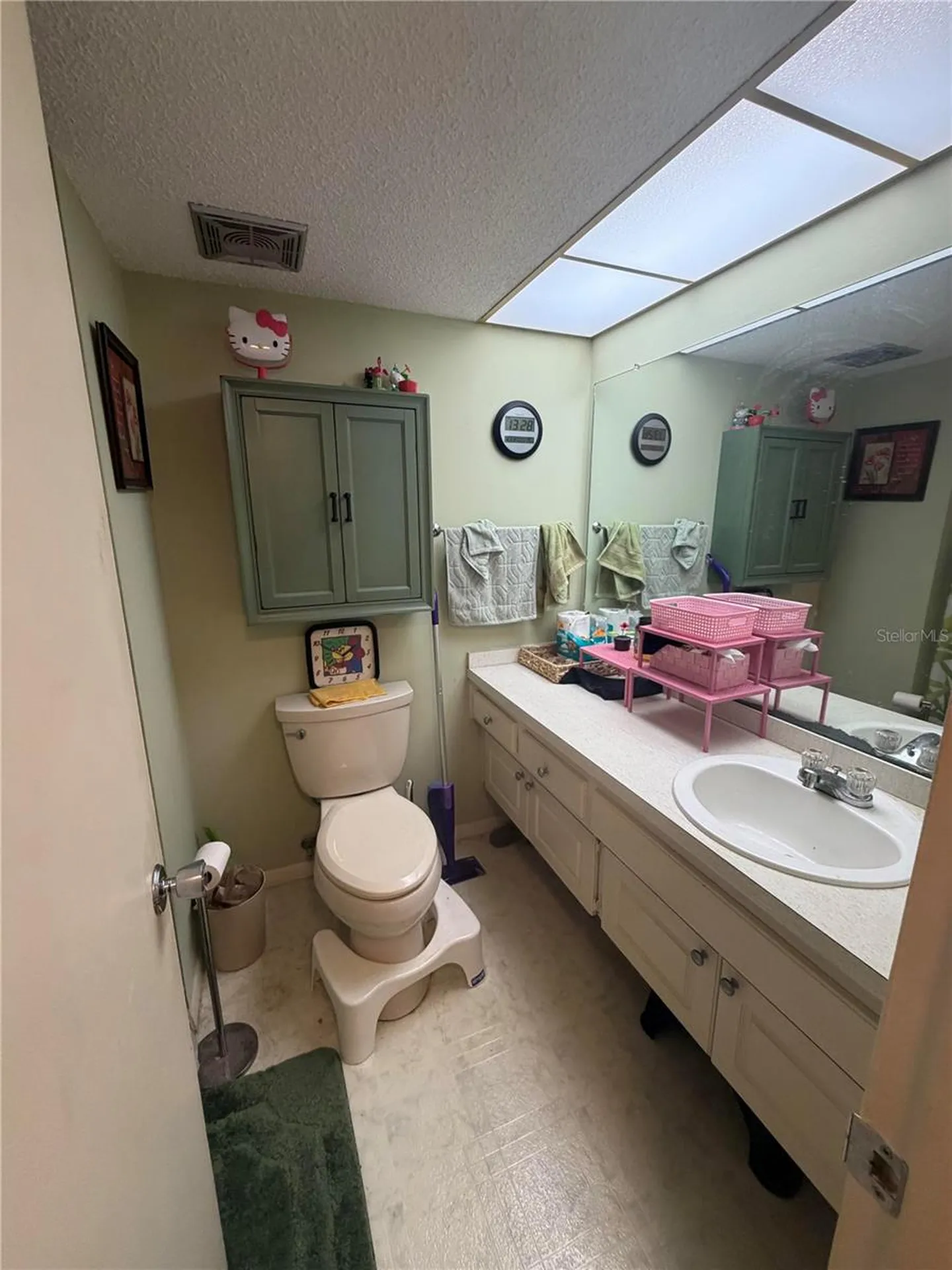 225 Country Club Drive Largo FL 33771