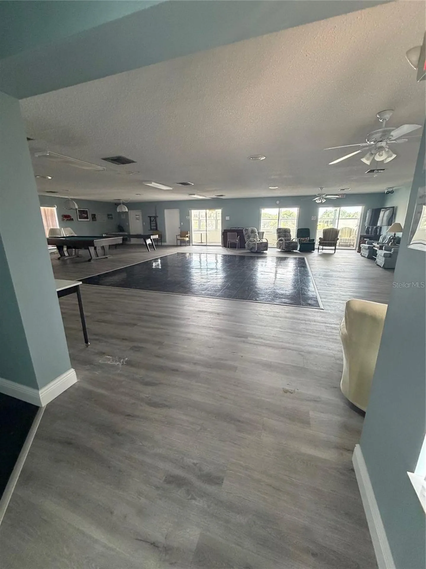 225 Country Club Drive Largo FL 33771