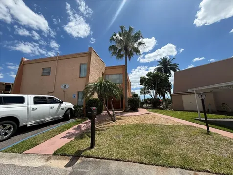 225 Country Club Drive Largo FL 33771