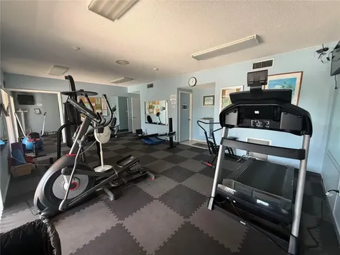 225 Country Club Drive Largo FL 33771