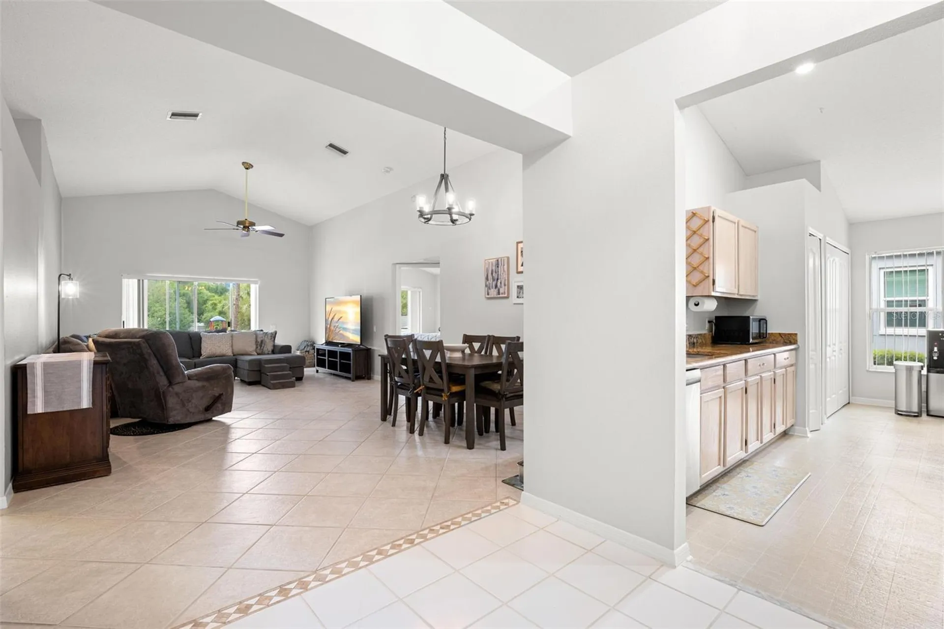 1620 Navigator Lane Tarpon Springs FL 34689