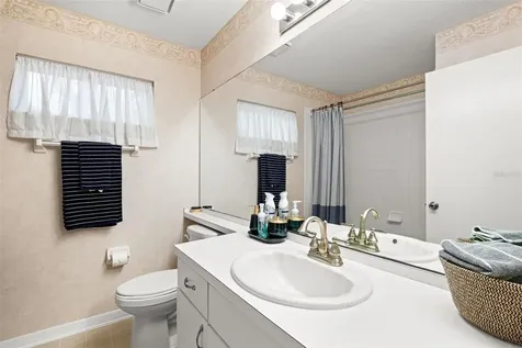1620 Navigator Lane Tarpon Springs FL 34689