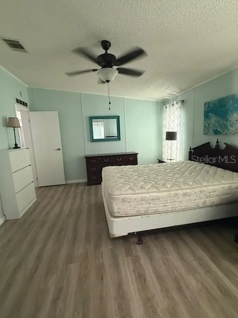 1001 Starkey Road Largo FL 33771