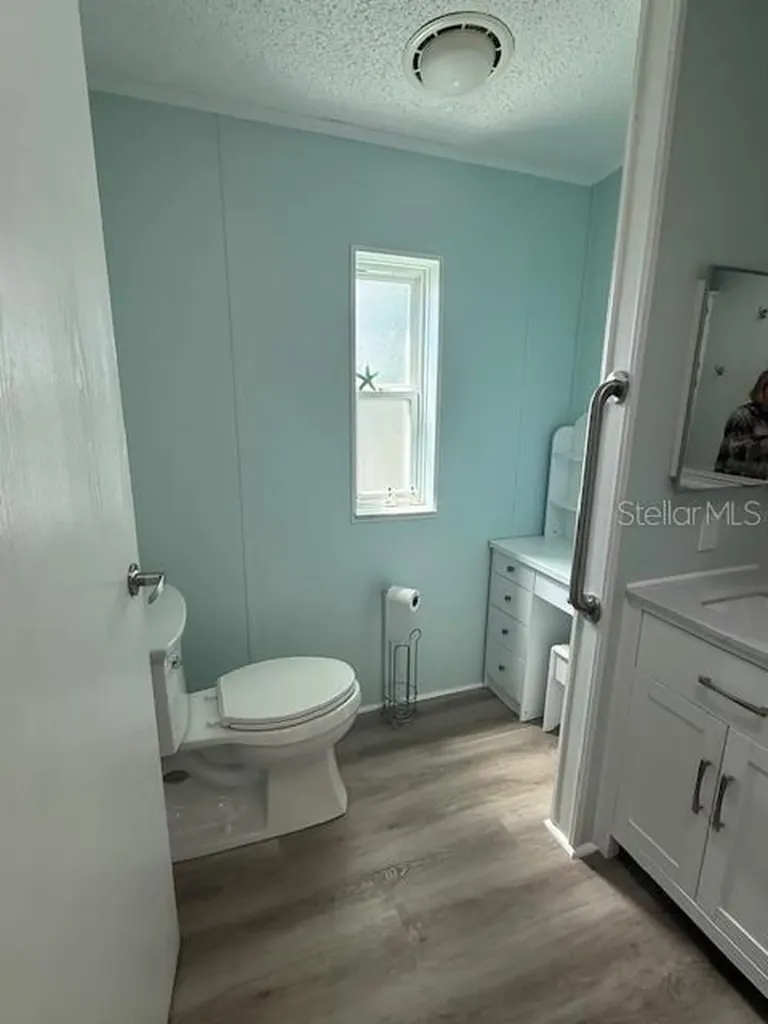 1001 Starkey Road Largo FL 33771
