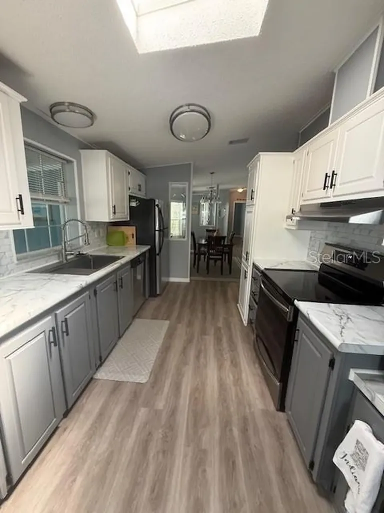 1001 Starkey Road Largo FL 33771