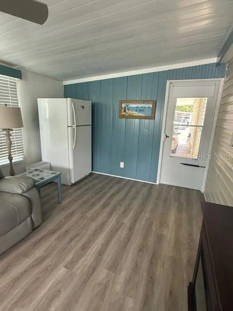 1001 Starkey Road Largo FL 33771