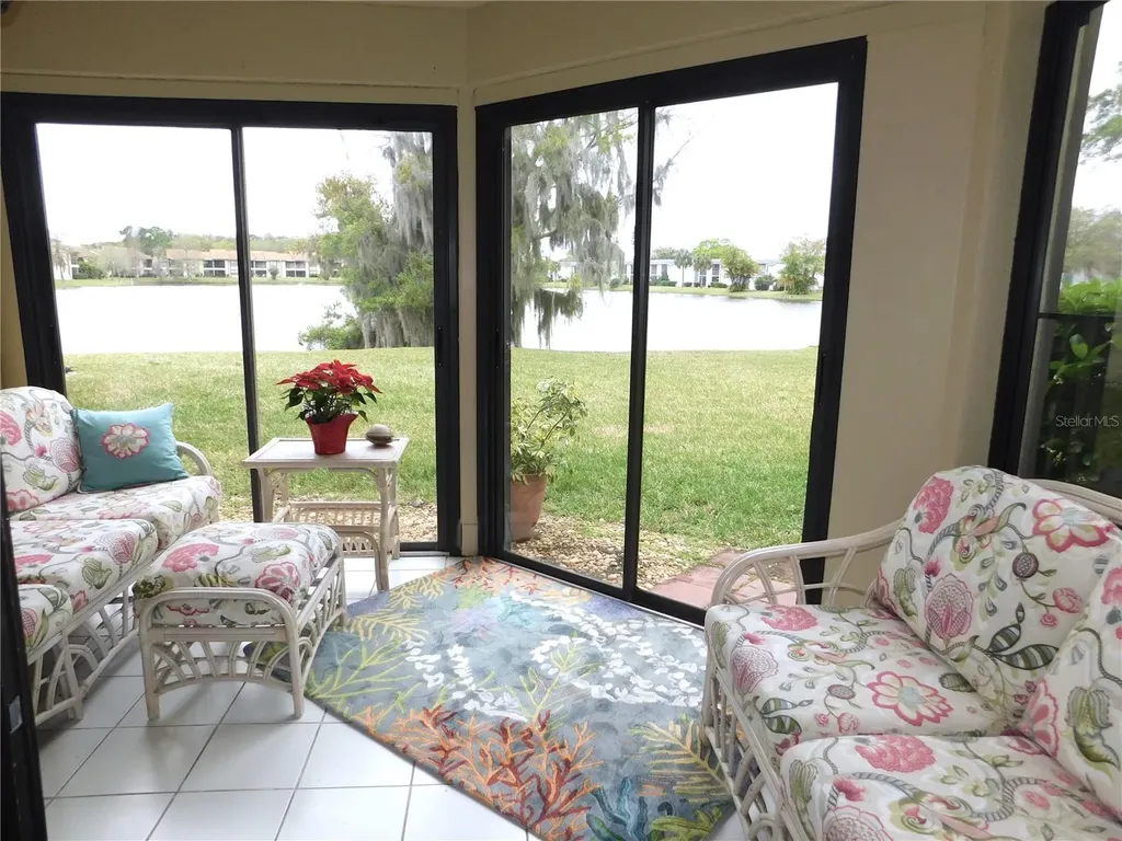 207 Woodlake Wynde Oldsmar FL 34677