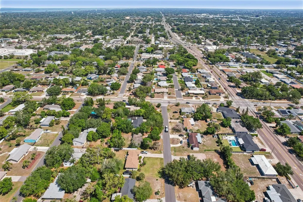 804 Woodruff Avenue Clearwater FL 33756