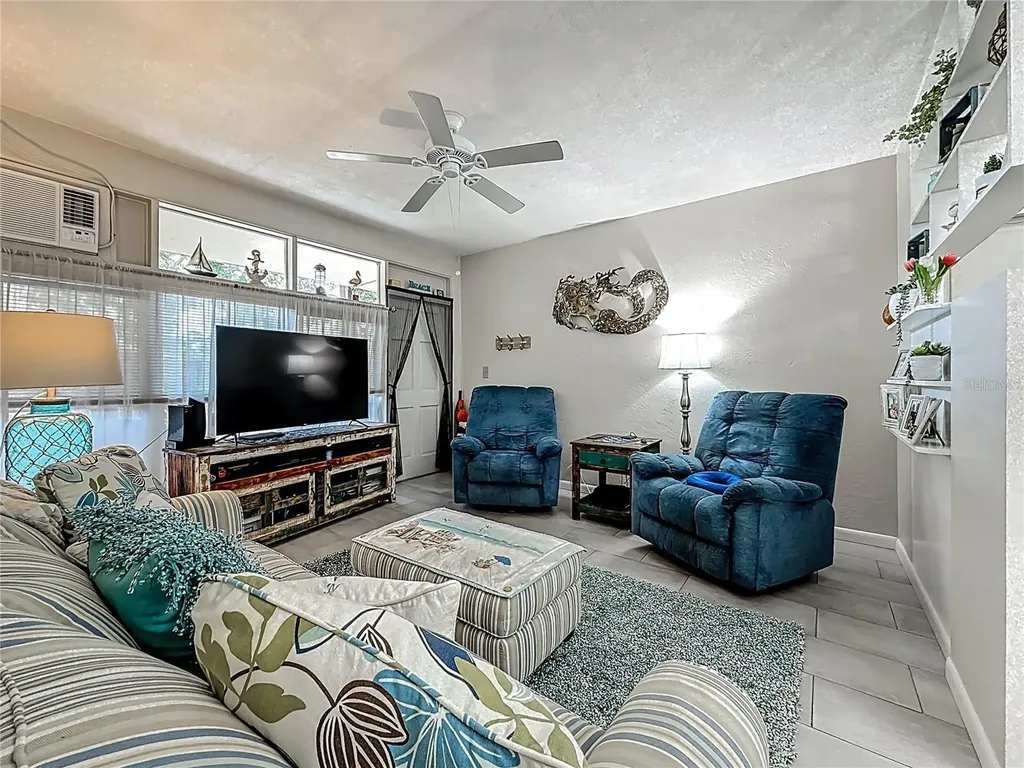 4051 58th Street N St Petersburg FL 33709