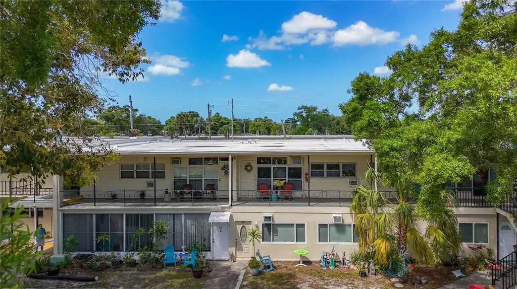 4051 58th Street N St Petersburg FL 33709