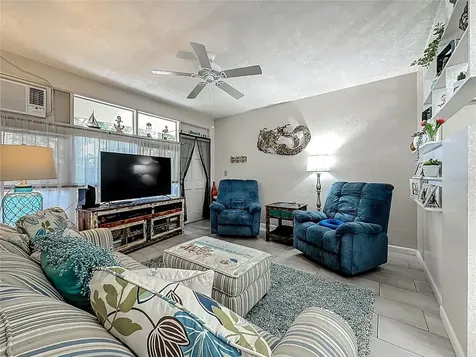 4051 58th Street N St Petersburg FL 33709