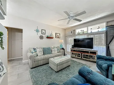 4051 58th Street N St Petersburg FL 33709