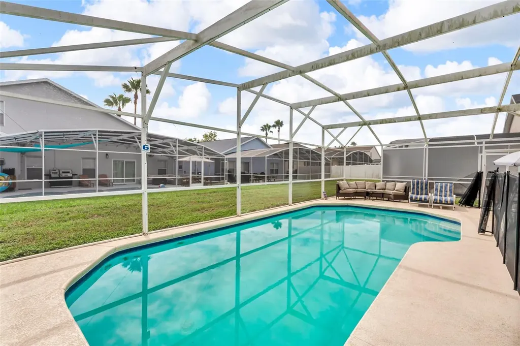 1104 Bloomingdale Drive Davenport FL 33897