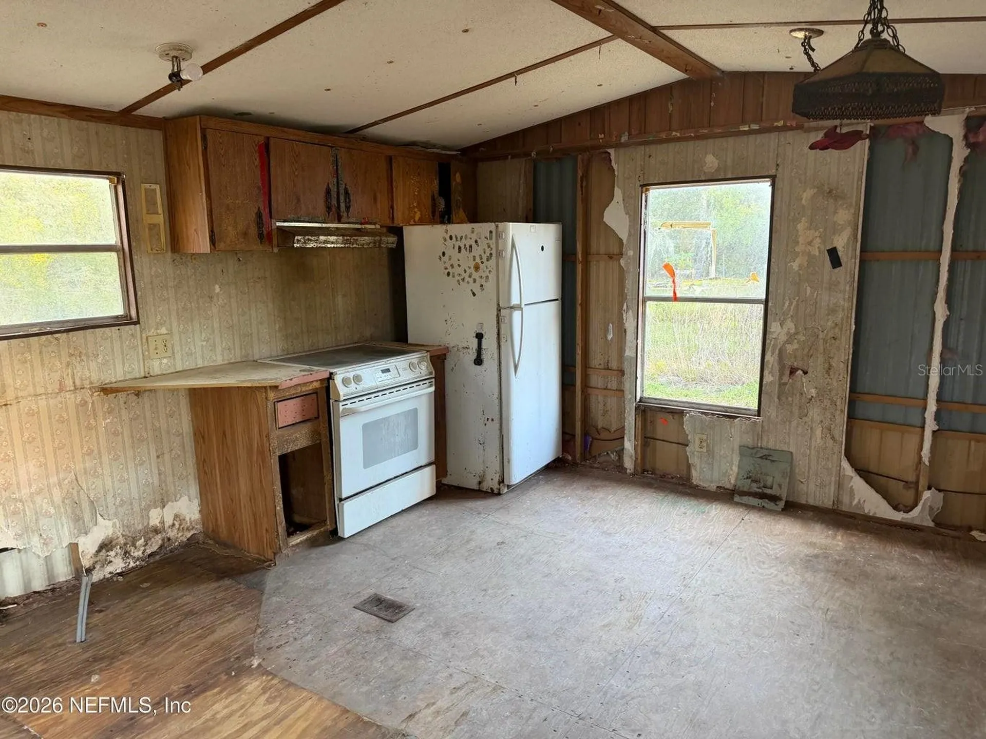 235 Oakcrest Drive Interlachen FL 32148
