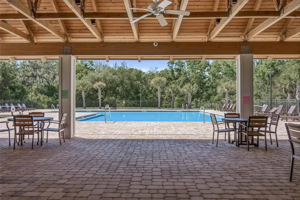 6 Oakleaf Way Palm Coast FL 32137