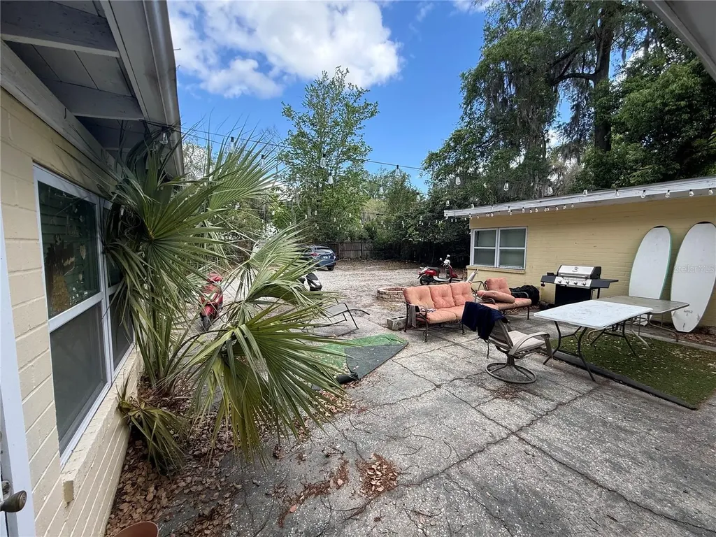 609 NW 19th Street Gainesville FL 32603