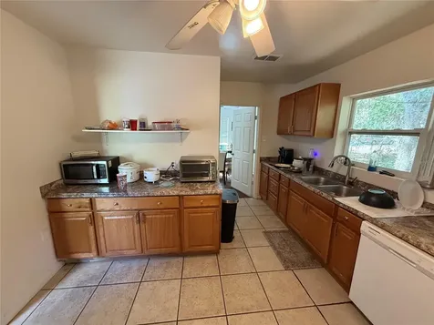 609 NW 19th Street Gainesville FL 32603