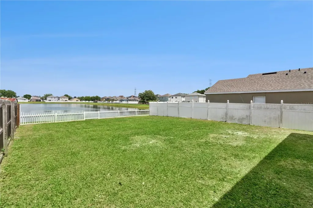 1582 Carey Glen Circle Orlando FL 32824