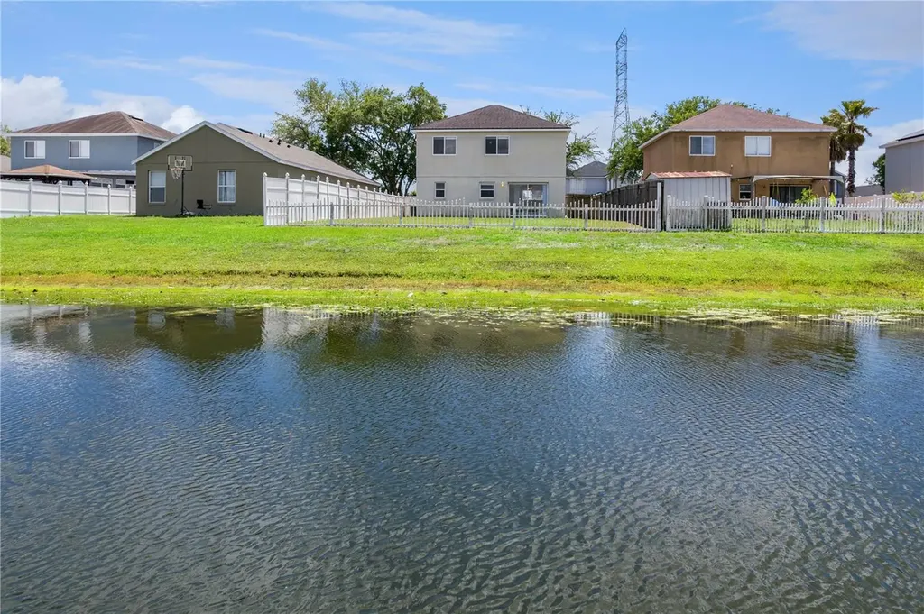 1582 Carey Glen Circle Orlando FL 32824