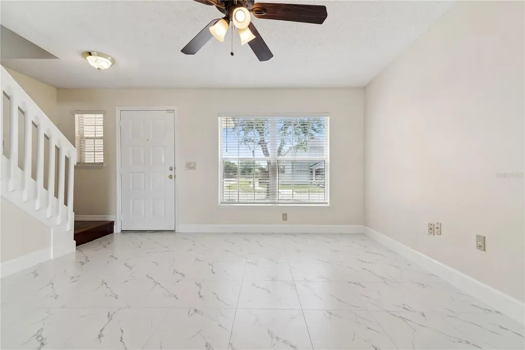 1582 Carey Glen Circle Orlando FL 32824