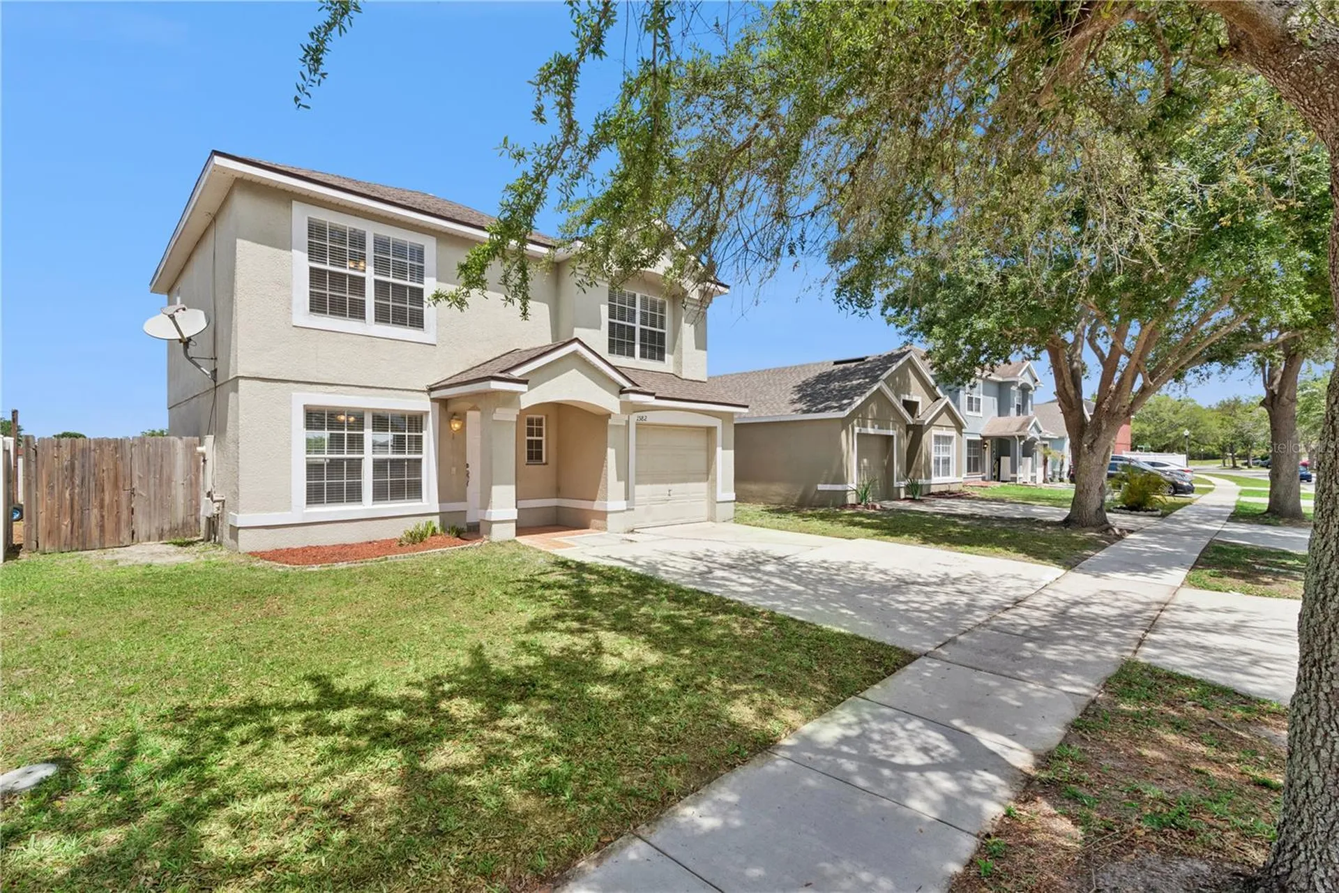 1582 Carey Glen Circle Orlando FL 32824