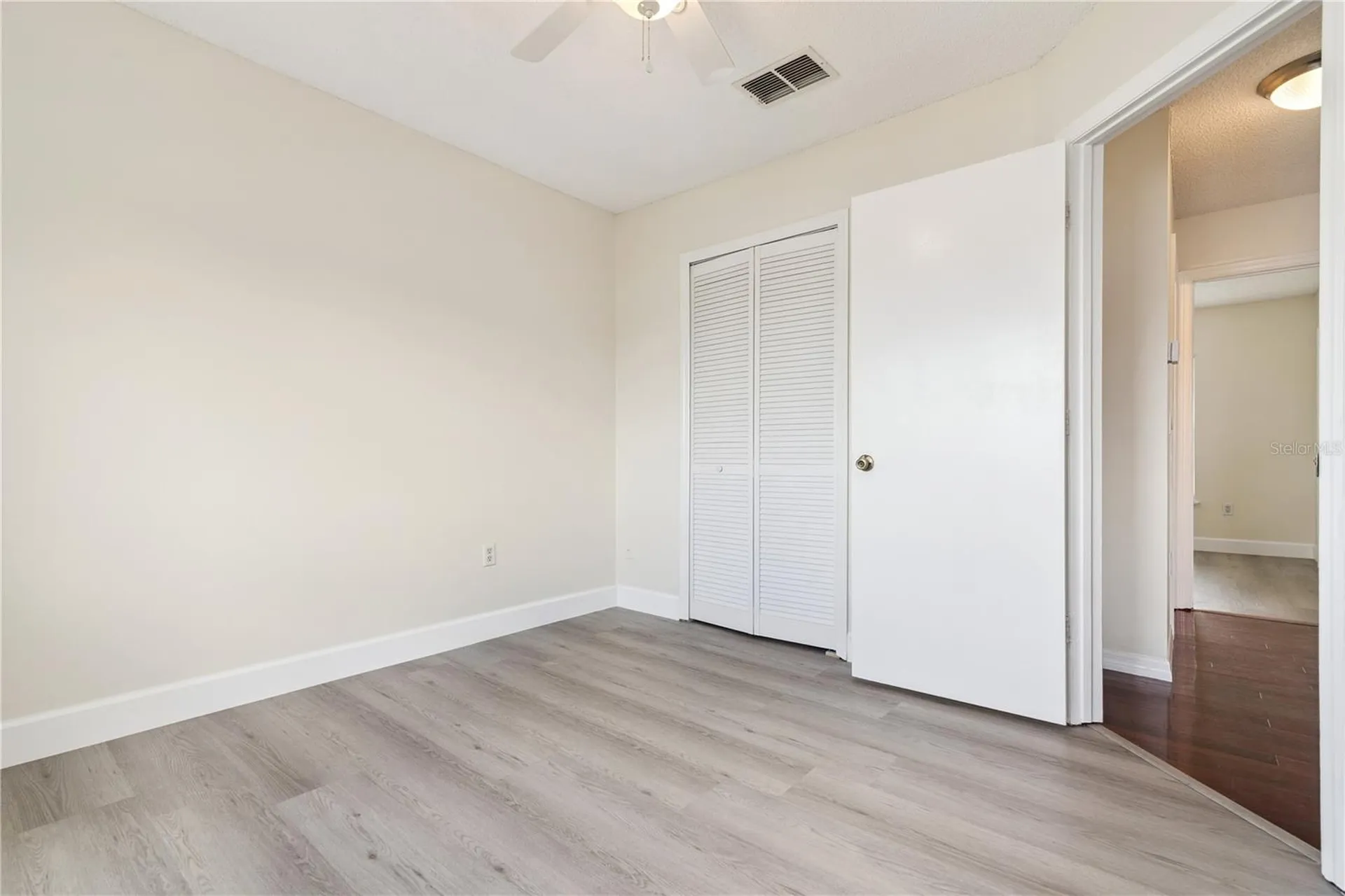 1582 Carey Glen Circle Orlando FL 32824