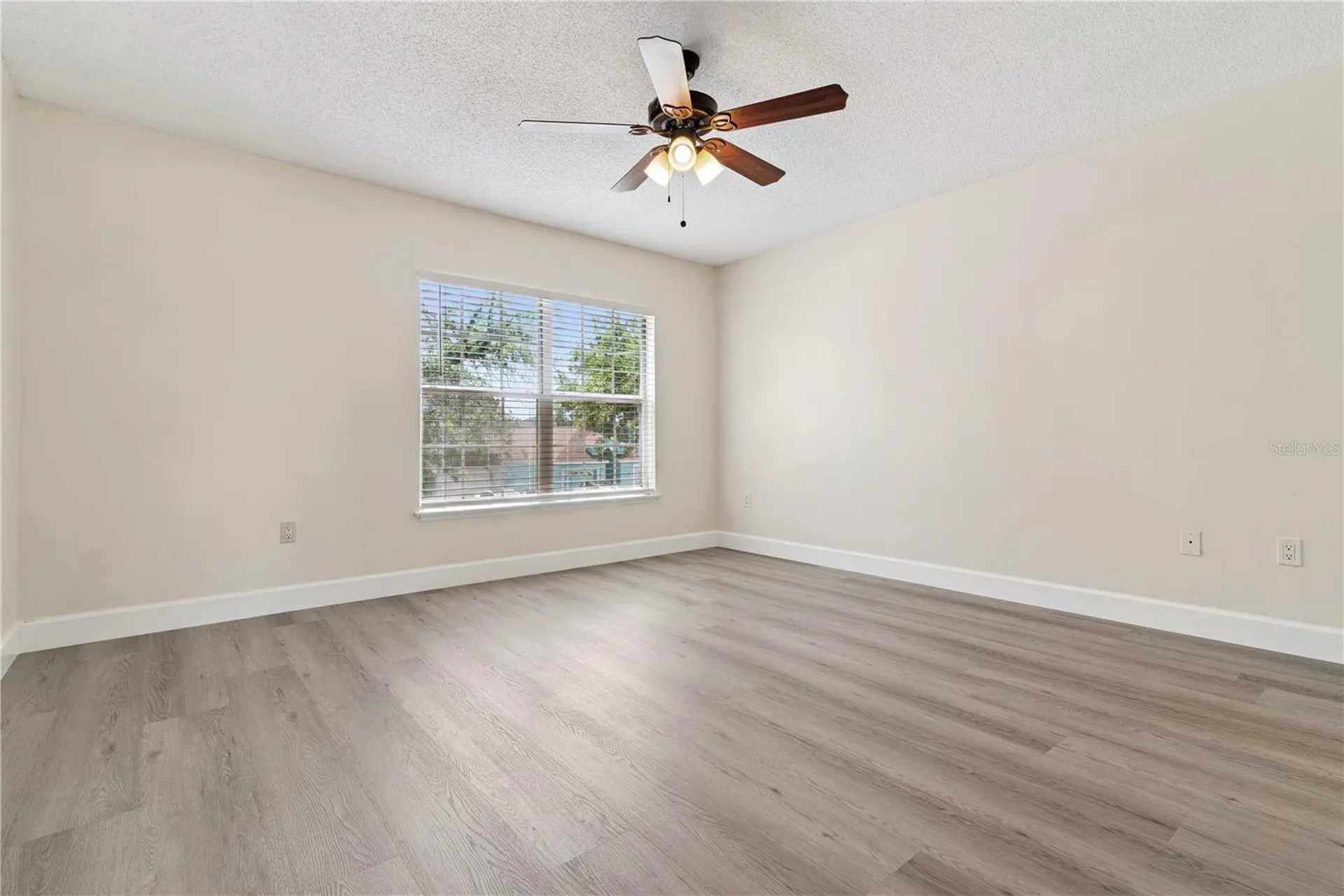 1582 Carey Glen Circle Orlando FL 32824