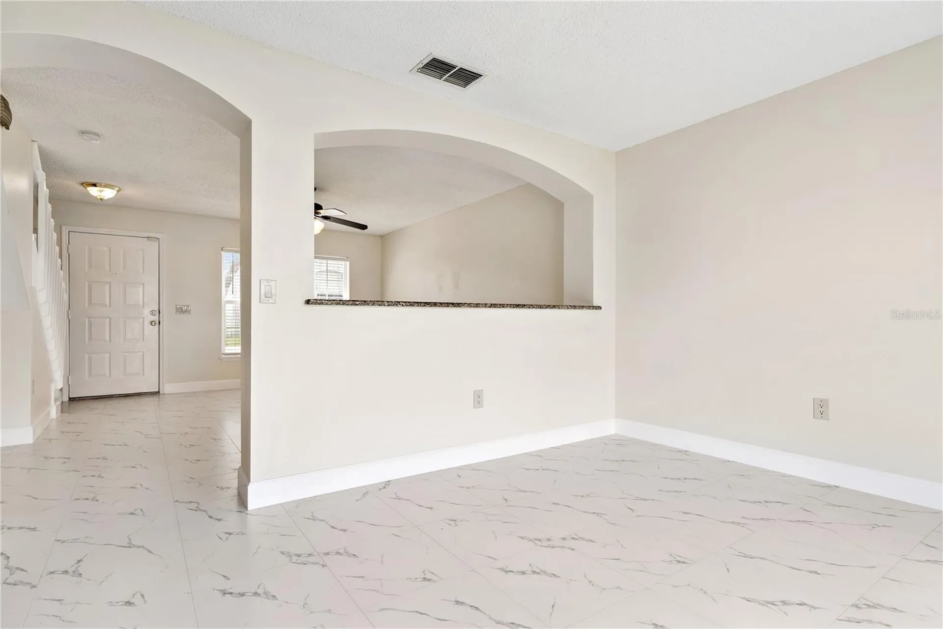 1582 Carey Glen Circle Orlando FL 32824