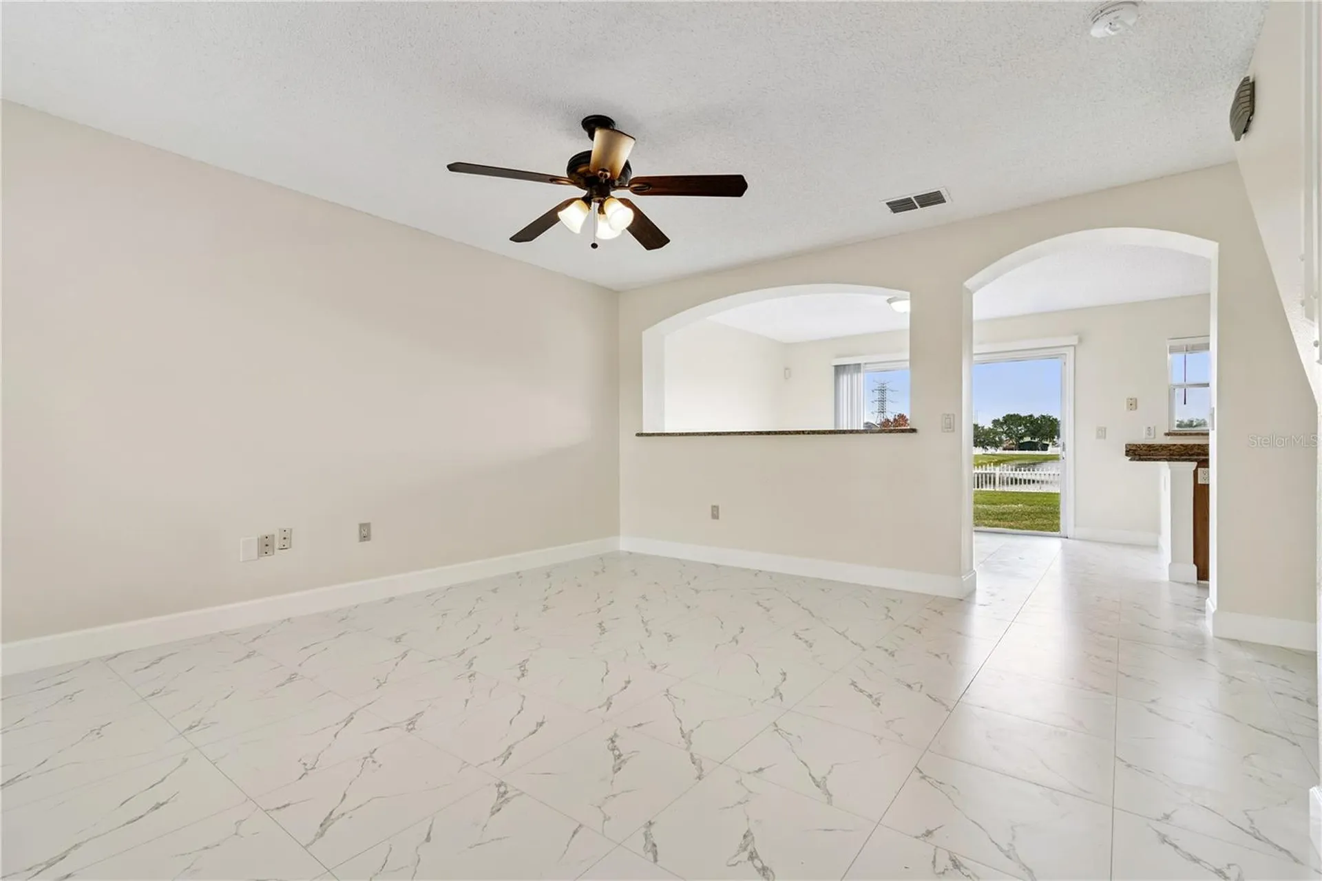 1582 Carey Glen Circle Orlando FL 32824