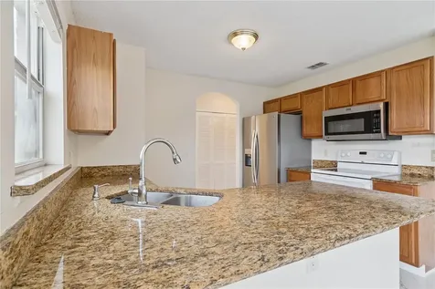1582 Carey Glen Circle Orlando FL 32824