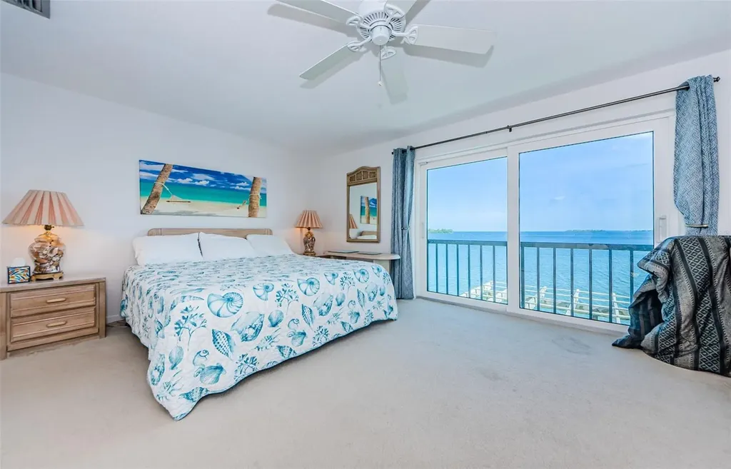 Dunedin FL 34698