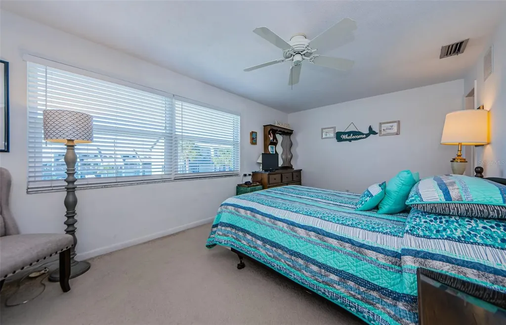 Dunedin FL 34698