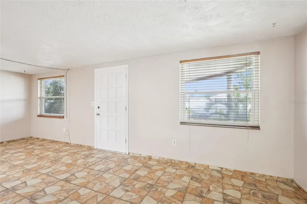 3548 Darlington Road Holiday FL 34691